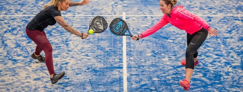 when does my padel racket needs to be replaced?